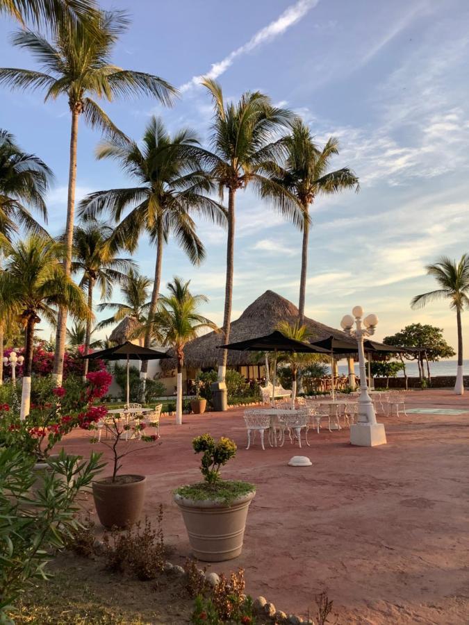 Hotel Arista Bugambilias Puerto Arista Exterior photo